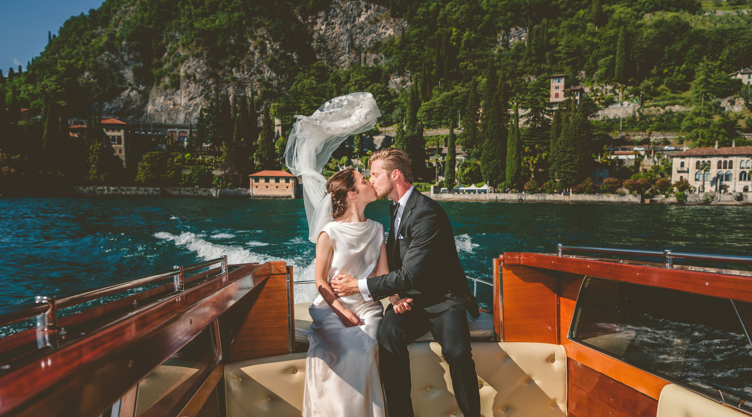 Professional, Creative Wedding Photographer - Jon Thorne Wedding Photography