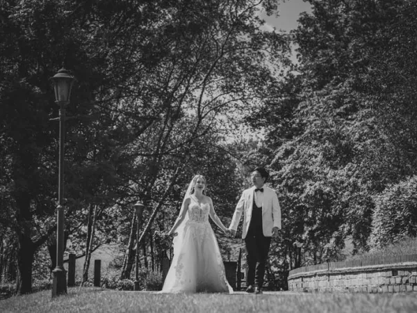 Staffordshire wedding venue Moddershall Oaks