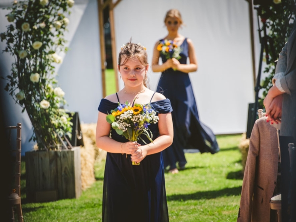 West Midlands wedding photographer, hingleys cottage weddings
