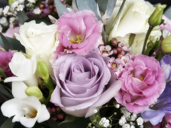colourful wedding bouquet, staffordshire wedding photographer, heath house weddings