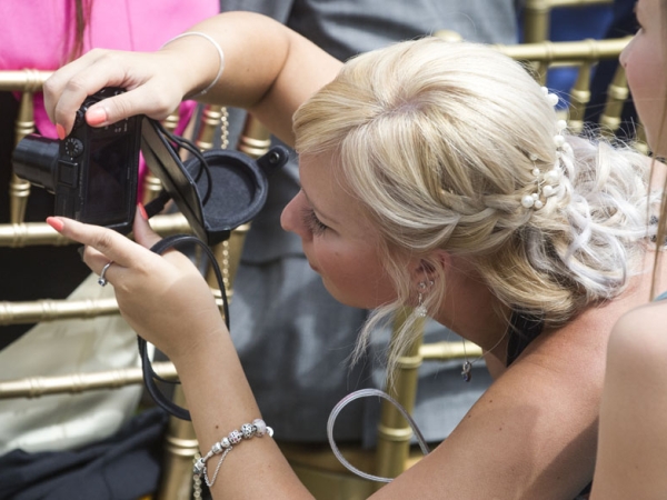 lady photographing a wedding, staffordshire wedding photographer, heath house weddings