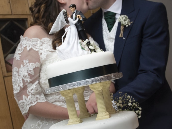 staffordshire wedding photographer, The Three Horse Shoes Country Inn & Spa