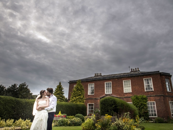 staffordshire wedding photographer, dovecliff hall