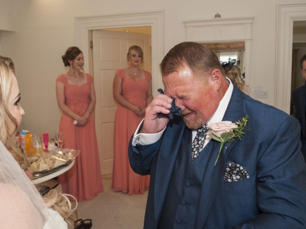 emotional dad, staffordshire wedding photographer, alrewas hayes weddings