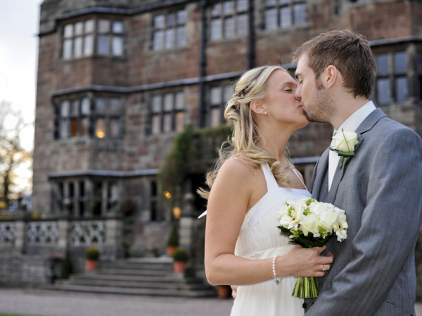 Thorne Wedding Photography Testimonial Image