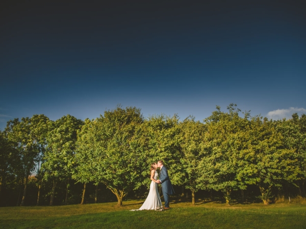 West Midlands wedding photographer, Aston wood golf club weddings