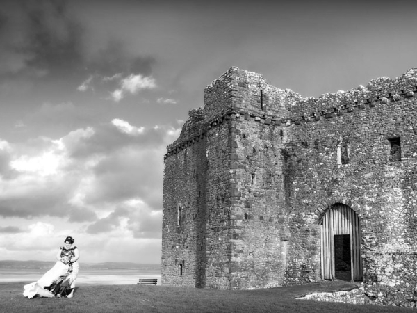 weobley castle, bride and groom, wedding photographer in wales