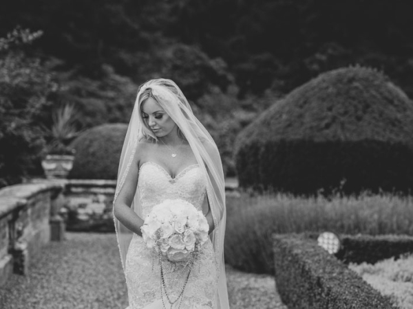 shropshire wedding photographer, iscoyd park weddings