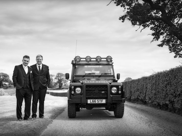 black and white, land rover defender, cheshire wedding photographer, sandhole oak barn