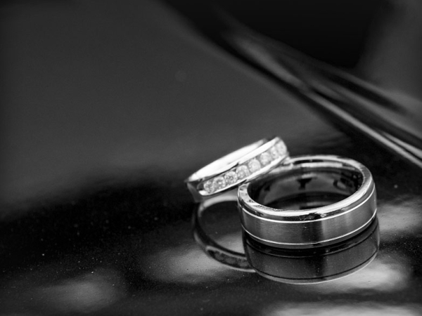 black and white wedding rings, cheshire wedding photographer, sandhole oak barn