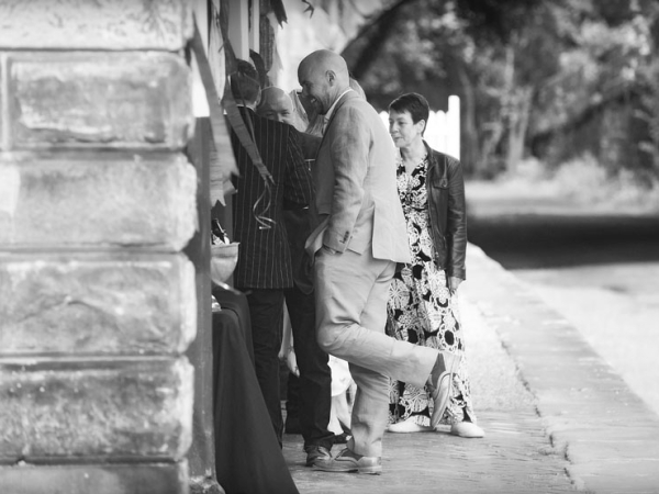 black and white, guests arriving, alton station, staffordshire wedding photographer, heath house weddings