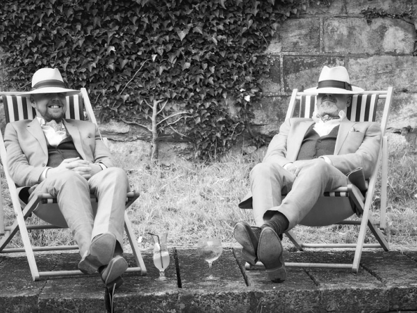 black and white, grooms on deck chairs, alton station, staffordshire wedding photographer, heath house weddings