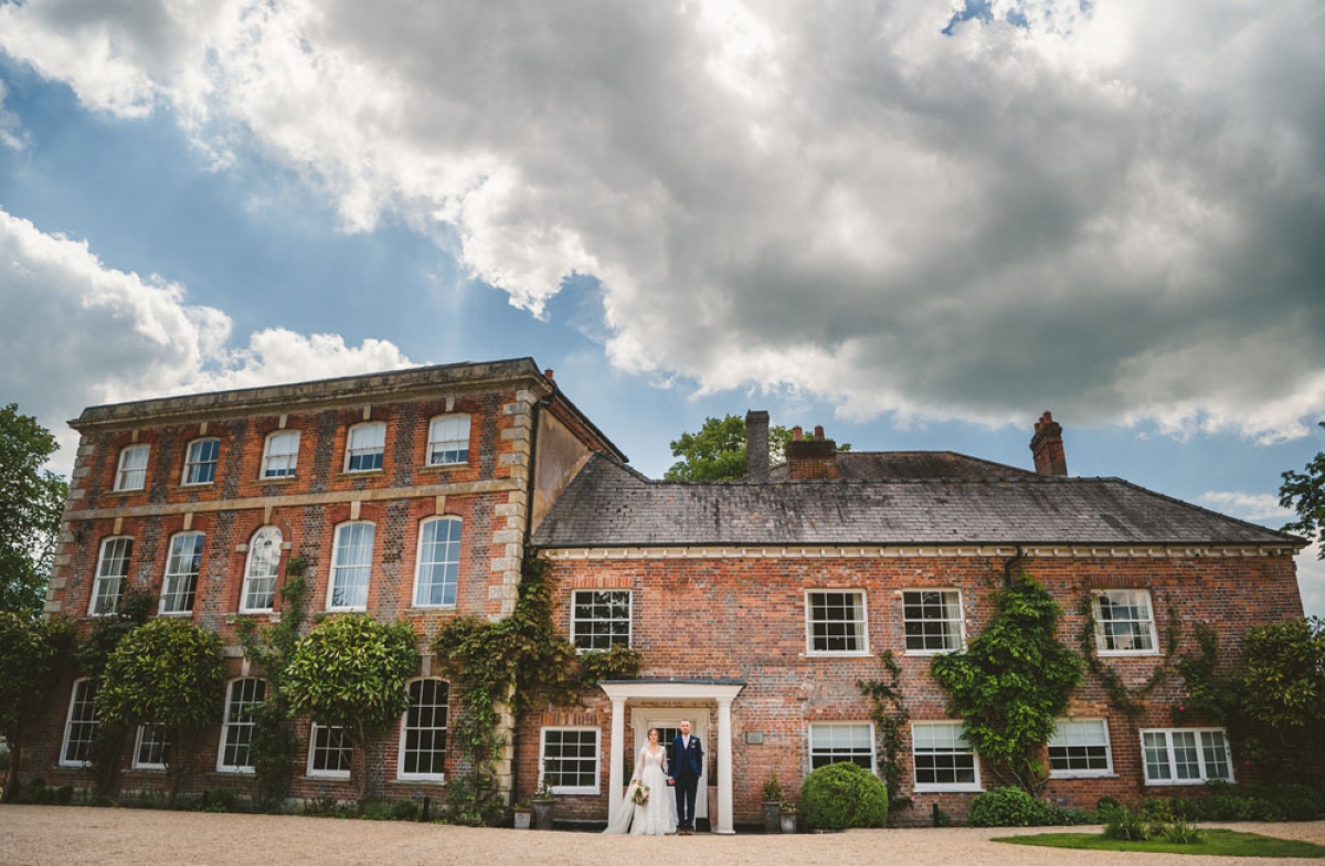 Wiltshire wedding photographer, syrencot weddings