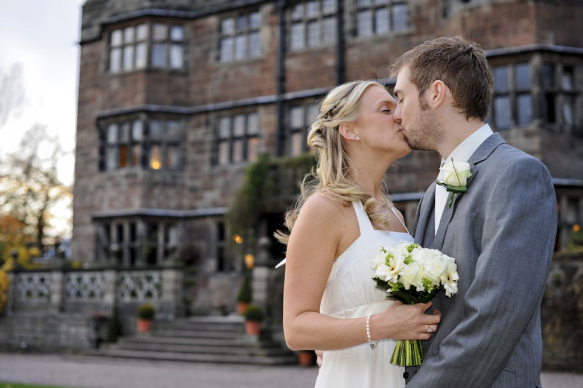 Thorne Wedding Photography Testimonial Image