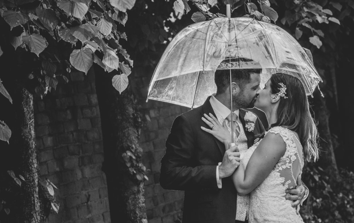 staffordshire wedding photographer, dovecliff hall