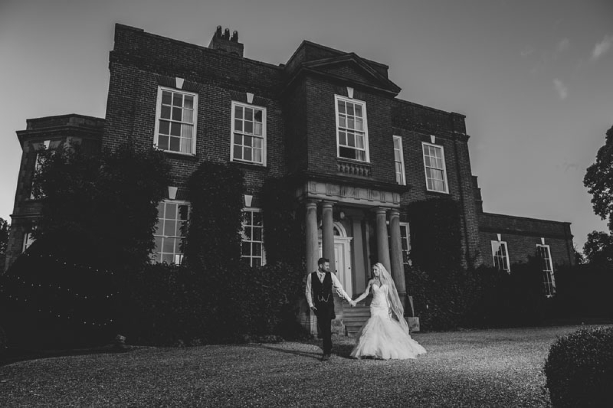 shropshire wedding photographer, iscoyd park weddings